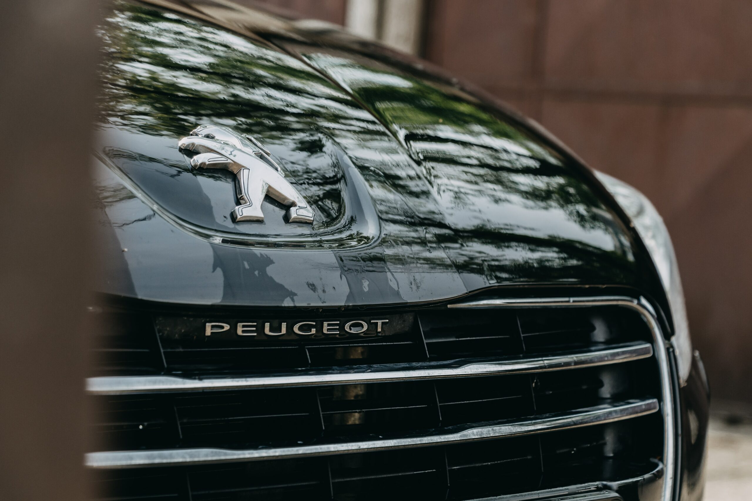 Découvrez Peugeot à Bron : Une marque automobile emblématique